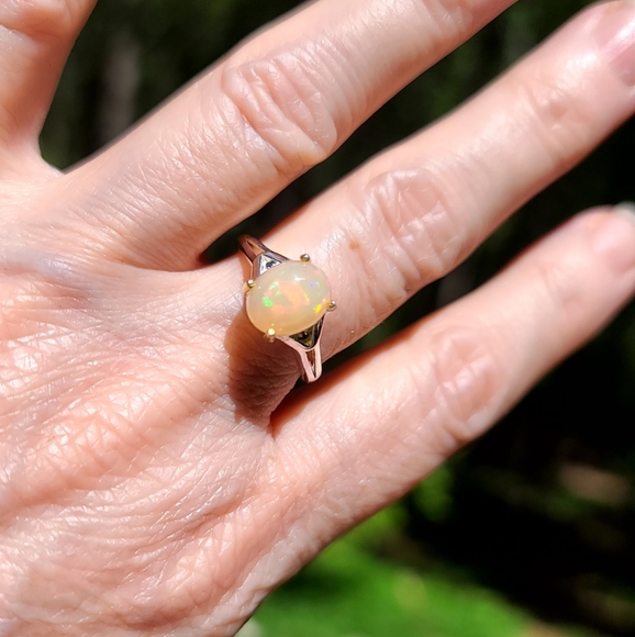 Natural Kharma by Avelon Jewelry - Crisp LARGE opal & blue Spinel Sterling solitaire ring sz7.5